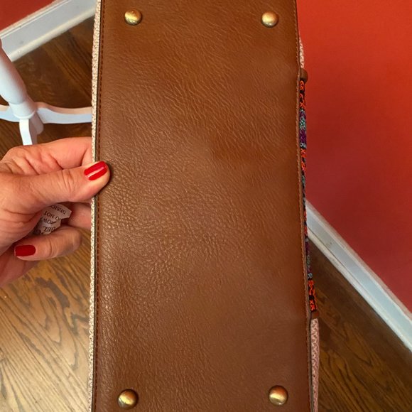 JEN&CO Vegan Handbag NWT - Picture 9 of 10